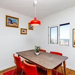 110M2 Flat, Large Terrace With A View And A Garden